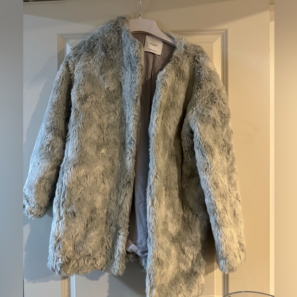 Mango faux fur